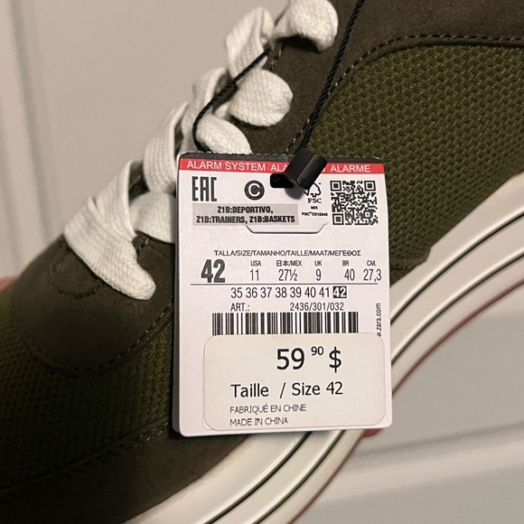 ZARA GREEN SNEAKERS - Picture 2 of 11